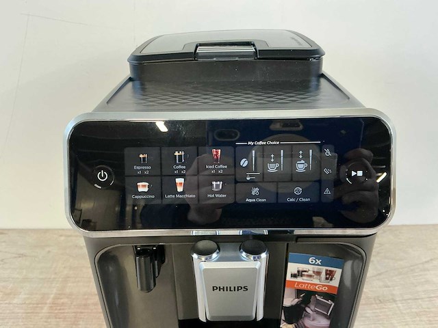 Phillips 3300 series koffie- & espressomachines - afbeelding 2 van  8