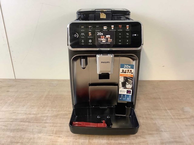 Phillips 5500 series koffie- & espressomachines - afbeelding 1 van  8