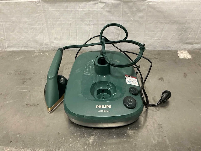 Phillips all-in-one ironing solution 6000 series strijkijzer - afbeelding 2 van  8