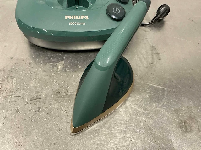 Phillips all-in-one ironing solution 6000 series strijkijzer - afbeelding 3 van  8