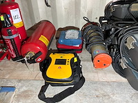 Phillips / defibtech heartstart hs1 / lifeline aed (2x) - afbeelding 1 van  9