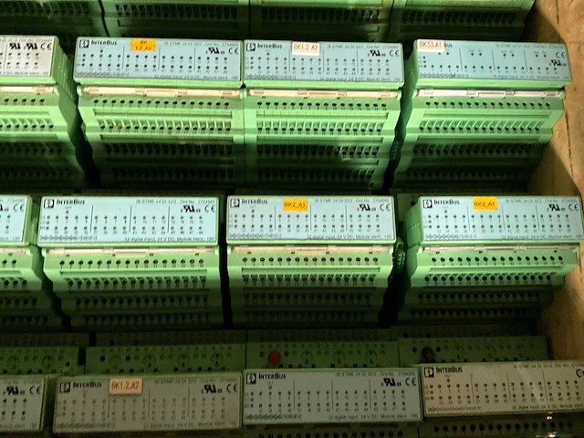Phoenix contact interbus i/o module (60x) - afbeelding 2 van  4