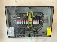 Phoenix contact sol-sc-1st-0-dc-3mppt-1004se pv string combiner boxen – 1000 v dc – 10 stuks - afbeelding 1 van  14