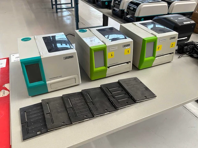 Phoenix contact thermomark roll labelprinter (2x) - afbeelding 1 van  4