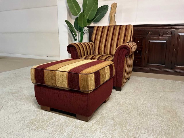 Phoenix fauteuil met verrijdbare poef - afbeelding 3 van  10