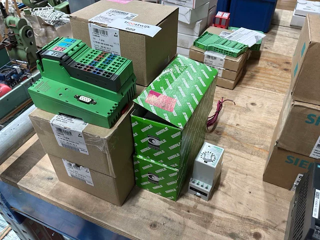 Phoenix schakel materiaal (6x) - afbeelding 1 van  3