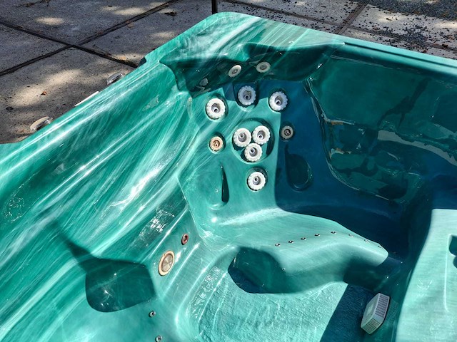 Phoenix spa 4 persoons amerikaans jacuzzi en buitenspa - afbeelding 8 van  24