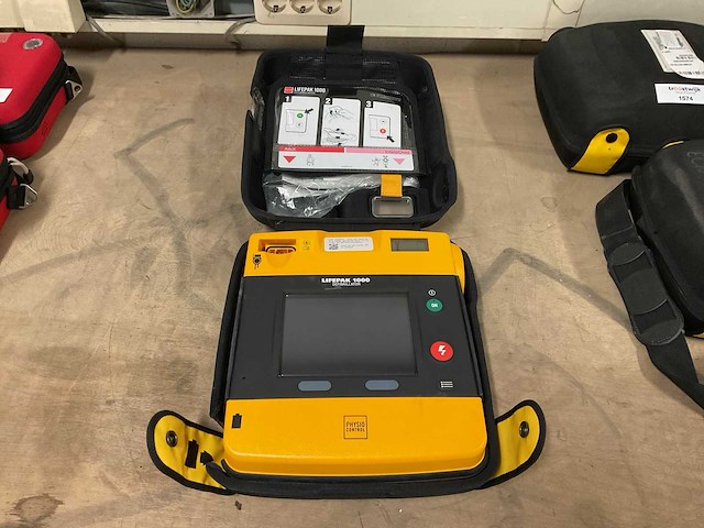 Physio control lifepak 1000 defibrillator - afbeelding 2 van  4