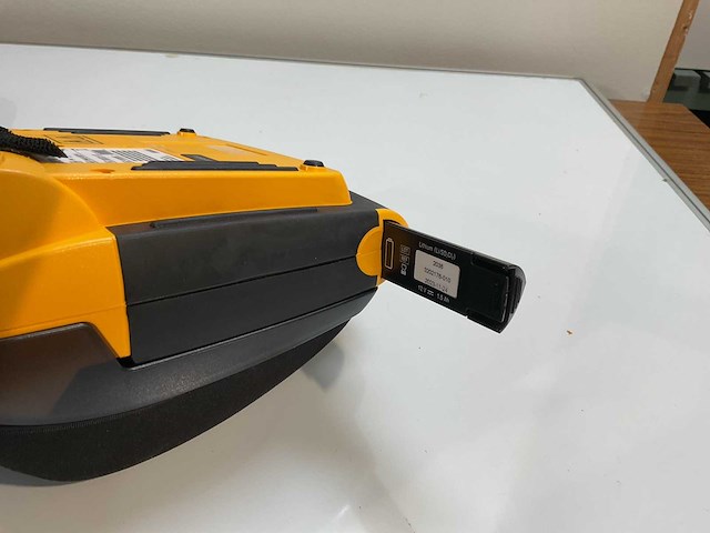 Physio control lifepak cr plus defibrillator aed - afbeelding 1 van  2