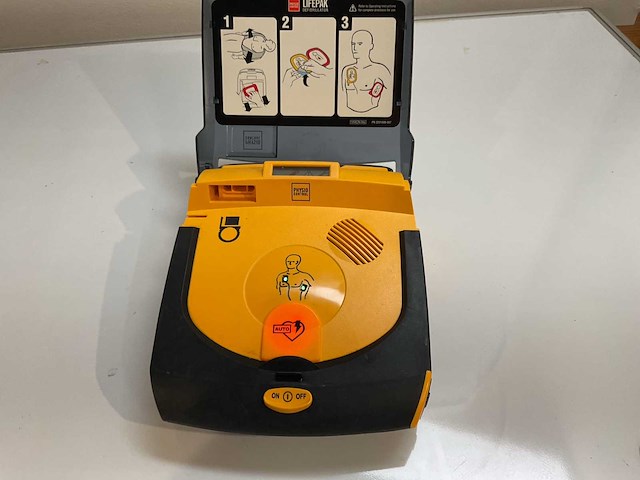 Physio control lifepak cr plus defibrillator aed - afbeelding 1 van  2