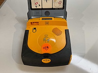 Physio control lifepak cr plus defibrillator aed - afbeelding 1 van  3