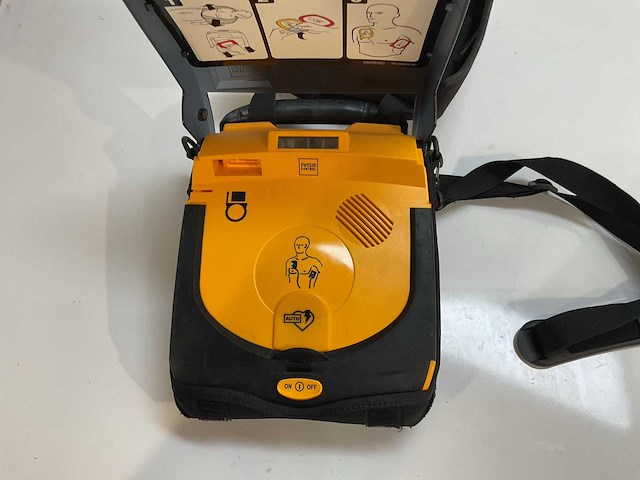 Physio control lifepak cr plus defibrillator aed - afbeelding 3 van  5