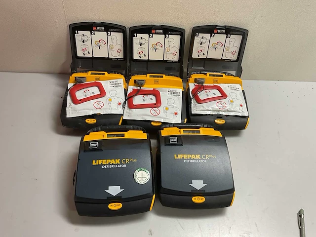 Physio control lifepak crplus aed defibrillator (5x) - afbeelding 4 van  5