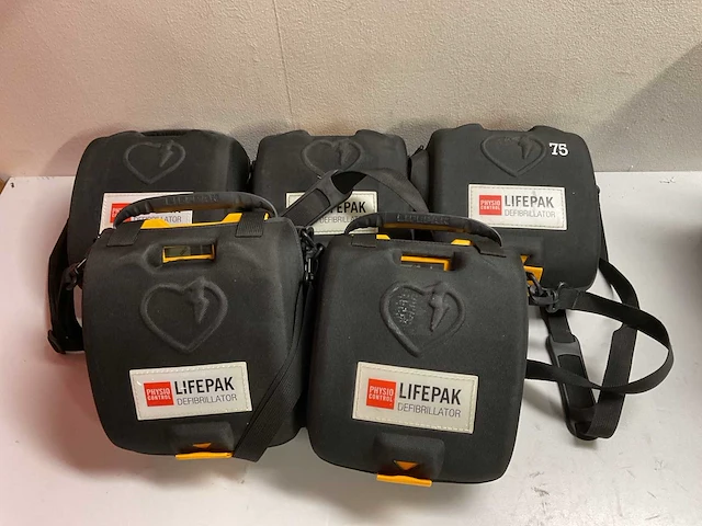 Physio control lifepak crplus aed defibrillator (5x) - afbeelding 1 van  5