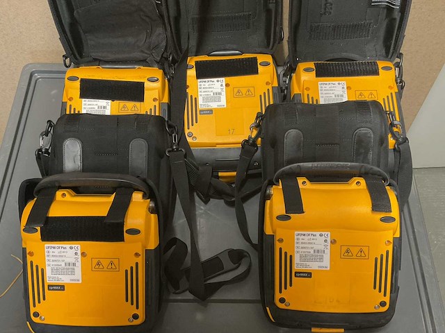 *physio control lifepak crplus defibrillator (5x) - afbeelding 4 van  4