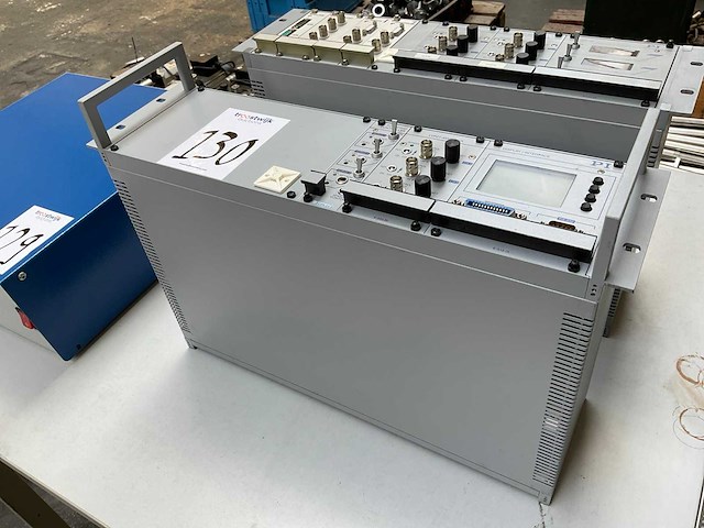 Pi physik instruments e500k023 piëzo-controller (2x) - afbeelding 3 van  10