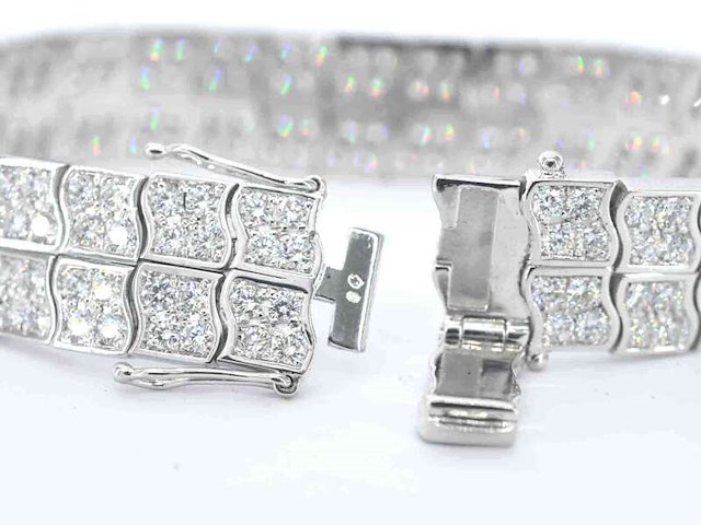Piaget - the limelight vogue armband met natuurlijke diamanten - afbeelding 4 van  9