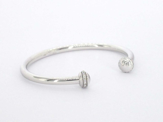 Piaget possession open bangle armband met diamanten - afbeelding 5 van  9