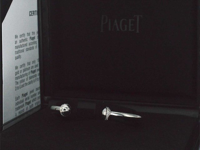 Piaget possession open bangle armband met diamanten - afbeelding 9 van  9