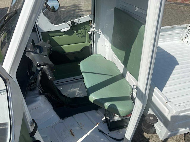 Piaggio - ape tuktuk - scooter - afbeelding 8 van  9
