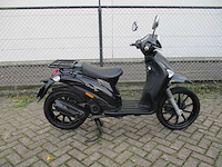 Piaggio - bezorg bromscooter - liberty corporate injectie - scooter - afbeelding 8 van  11