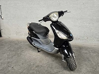 Piaggio - bromscooter - fly - 4t 45km uitvoering fj902l - afbeelding 4 van  7