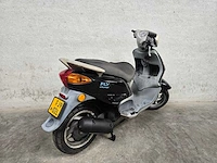 Piaggio - bromscooter - fly - 4t 45km uitvoering fj902l - afbeelding 5 van  7