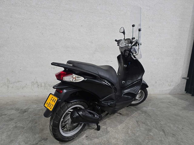 Piaggio - bromscooter - fly 4t - 45km uitvoering f448vz - afbeelding 5 van  7