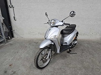 Piaggio - bromscooter - liberty - 4t 45km uitvoering 57dgd1 - afbeelding 4 van  7
