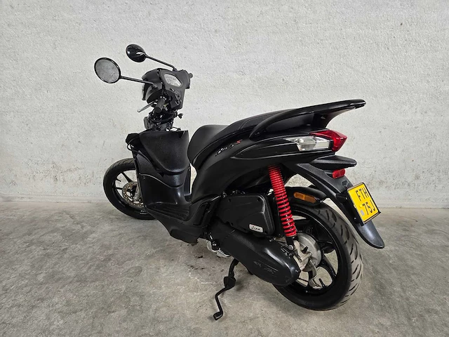 Piaggio - bromscooter - liberty - 4t 45km uitvoering fth75j - afbeelding 8 van  11