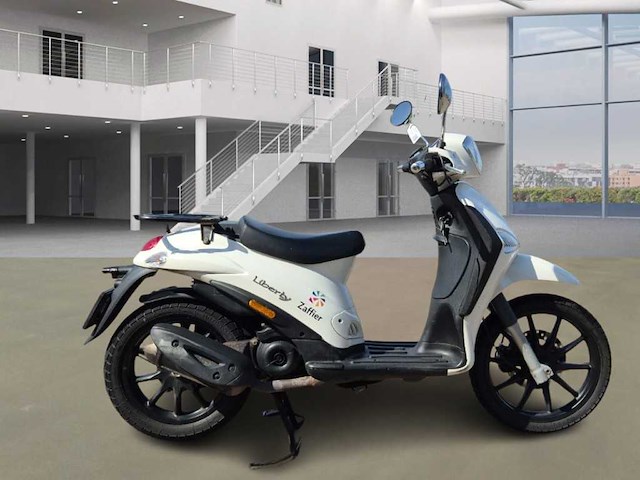 Piaggio - bromscooter - liberty - motorised scooter - afbeelding 3 van  9