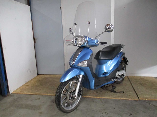Piaggio - bromscooter - liberty 4 tempi - scooter - afbeelding 4 van  11