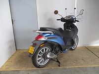 Piaggio - bromscooter - liberty 4 tempi - scooter - afbeelding 9 van  11
