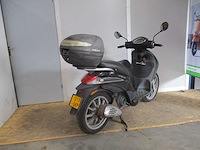 Piaggio - bromscooter - liberty 4 tempi - scooter - afbeelding 9 van  11