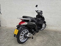 Piaggio - bromscooter - liberty 4takt - brommer - afbeelding 5 van  6