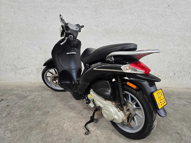 Piaggio - bromscooter - liberty 4takt - brommer - afbeelding 6 van  6