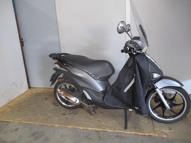 Piaggio - bromscooter - liberty s sport iget injectie - scooter - afbeelding 5 van  7