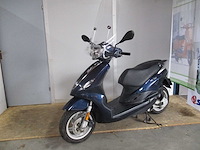 Piaggio - bromscooter - new fly 4t - scooter - afbeelding 6 van  13