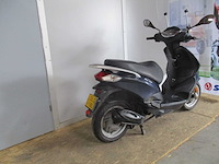 Piaggio - bromscooter - new fly 4t - scooter - afbeelding 13 van  13