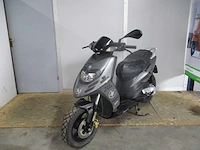 Piaggio - bromscooter - new typhoon 2 takt - scooter - afbeelding 4 van  10