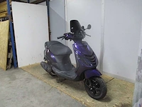 Piaggio - bromscooter - sp look zip - scooter - afbeelding 5 van  10