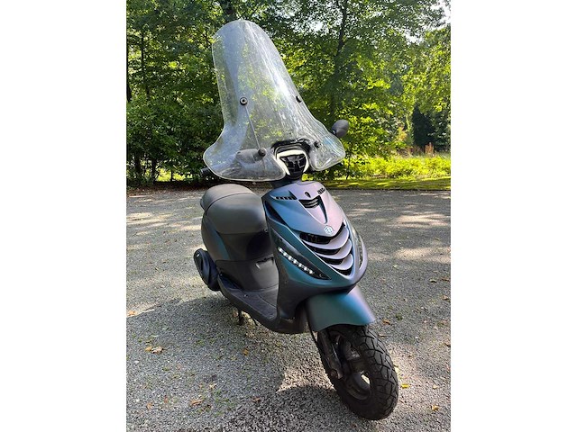 Piaggio - bromscooter - zip - scooter - afbeelding 3 van  27