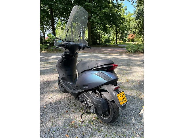 Piaggio - bromscooter - zip - scooter - afbeelding 4 van  27
