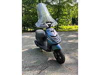 Piaggio - bromscooter - zip - scooter - afbeelding 11 van  27