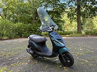 Piaggio - bromscooter - zip - scooter - afbeelding 1 van  27