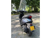 Piaggio - bromscooter - zip - scooter - afbeelding 13 van  27