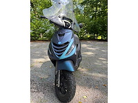 Piaggio - bromscooter - zip - scooter - afbeelding 15 van  27