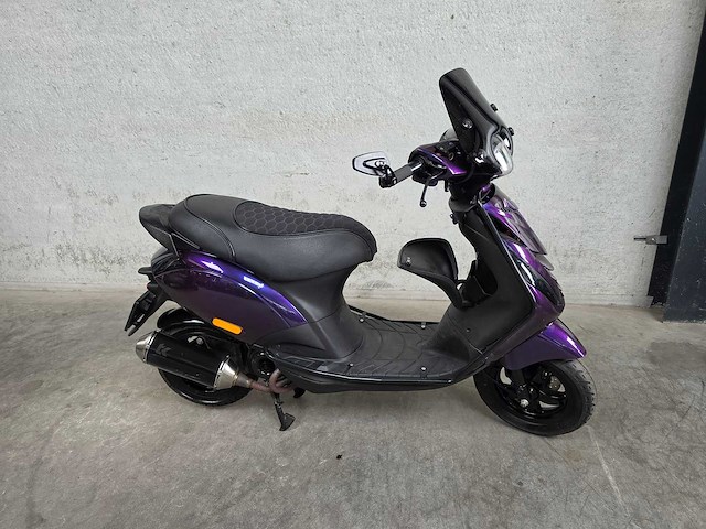 Piaggio - bromscooter - zip special - 4t 45km uitvoering - afbeelding 6 van  13