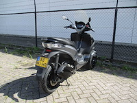 Piaggio - driewieler motorscooter - 300 ie mp3 yourban rl - motorfiets - afbeelding 3 van  15