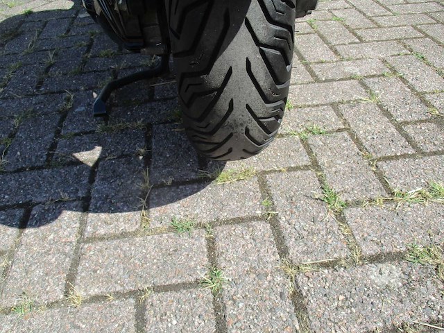 Piaggio - driewieler motorscooter - 300 ie mp3 yourban rl - motorfiets - afbeelding 5 van  15